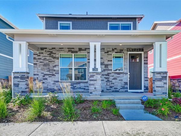 21862 E 8th Avenue, Aurora, CO 80018