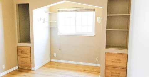 392 Willow Street, Elko, NV 89801 Photo