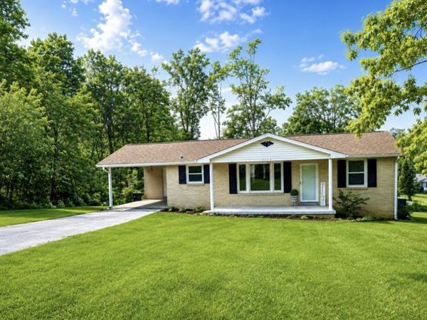 1196 Windsor Cir, Lyles, TN 37098