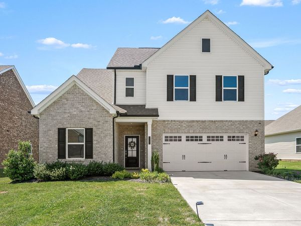 3707 LC Smith Dr , Murfreesboro, TN 37129