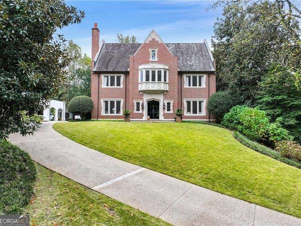 369 Pine Tree Drive NE, Atlanta, GA 30305