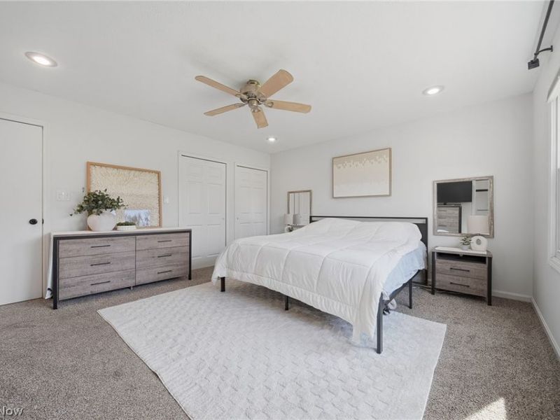 25021 Forbes Road, Oakwood Village, OH 44146 Photo 12