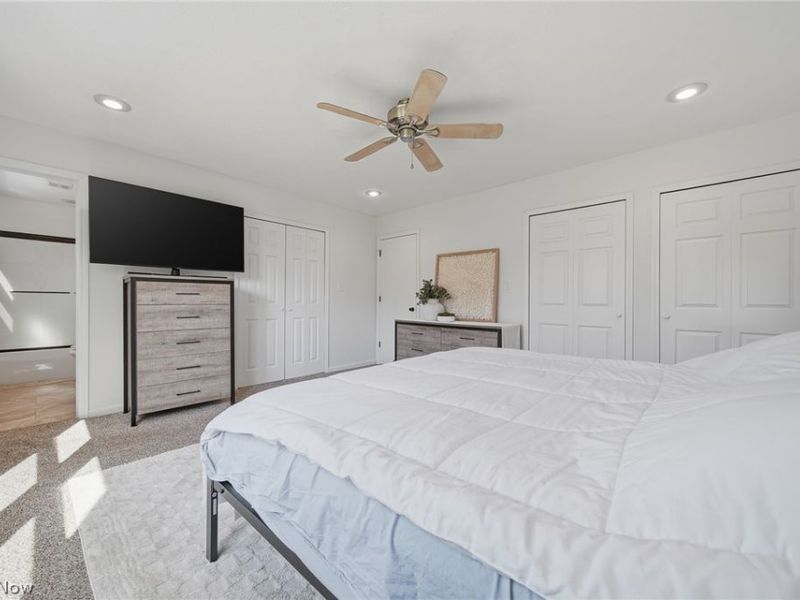 25021 Forbes Road, Oakwood Village, OH 44146 Photo 13