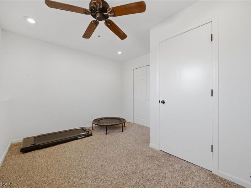 25021 Forbes Road, Oakwood Village, OH 44146 Photo 19