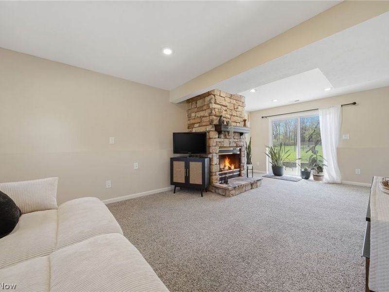 25021 Forbes Road, Oakwood Village, OH 44146 Photo 24