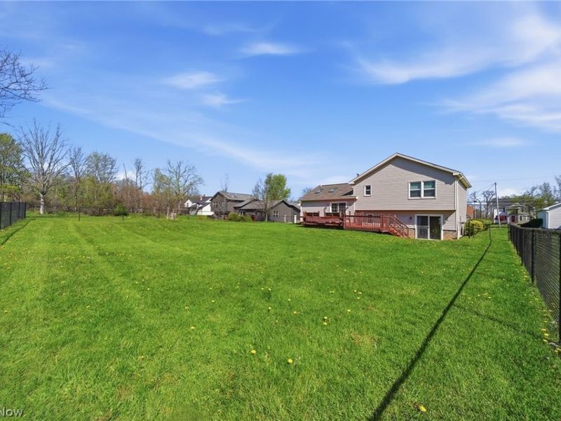 25021 Forbes Road, Oakwood Village, OH 44146 Photo 35