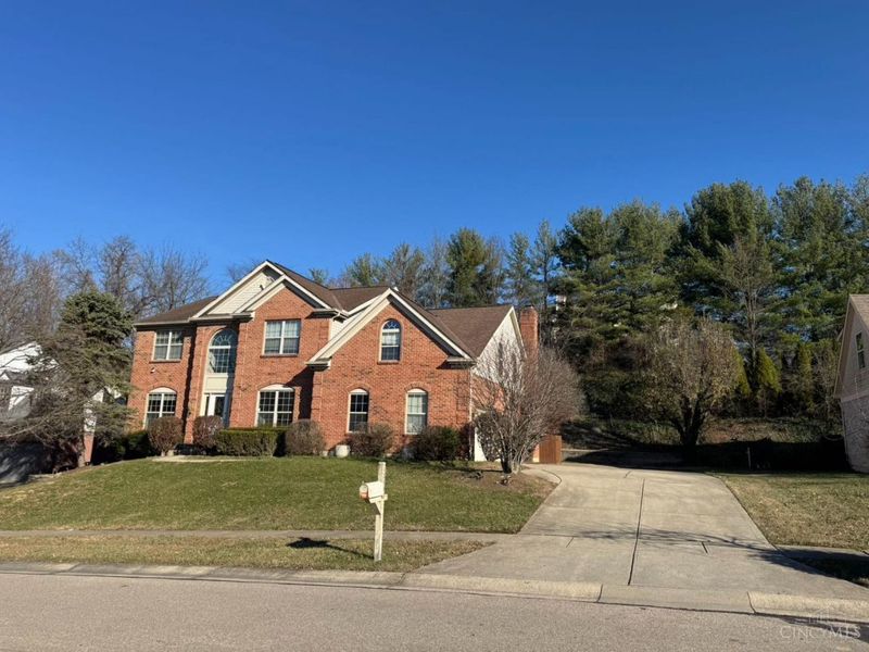 12130 Crestfield Court, Symmes Township, OH 45249 Photo 1