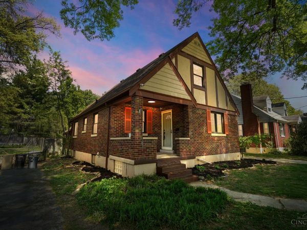 5642 Surrey Avenue, Green Twp, OH 45248