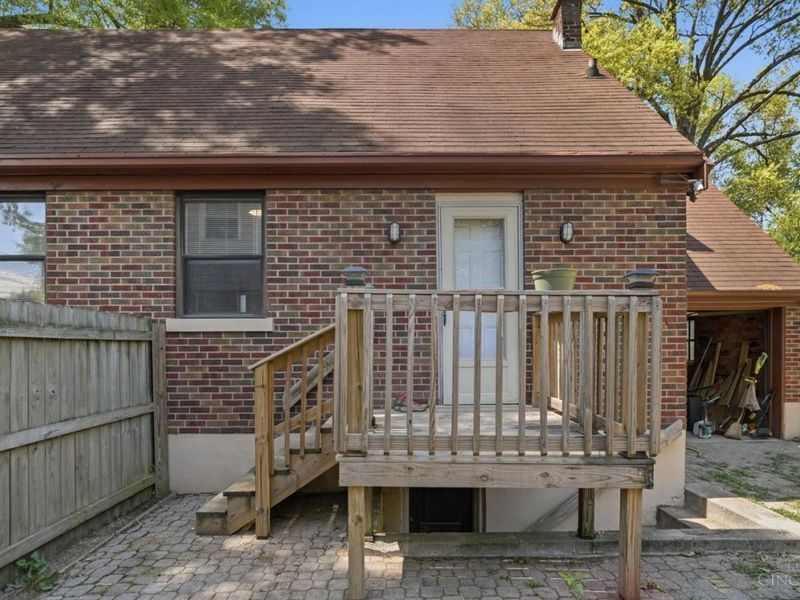 5642 Surrey Avenue, Green Township, OH 45248 Photo 39