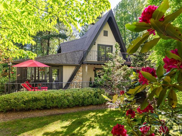 7 Cooper Cove S, Hendersonville, NC 28739