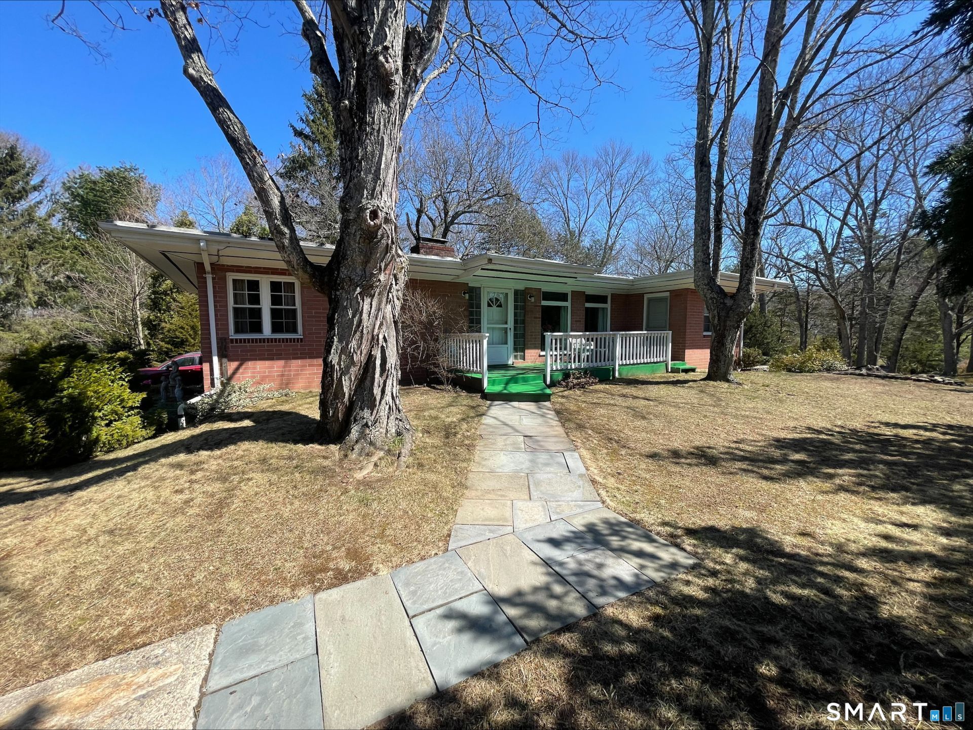 102 West Bridge, Deep River, CT 06417 Main Photo