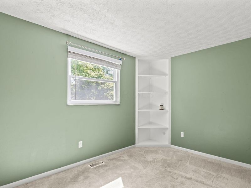 5116 Strawberry Farms Boulevard, Columbus, OH 43230 Photo 40