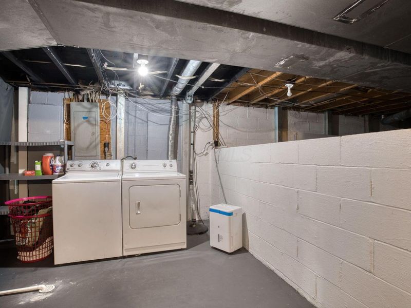 5116 Strawberry Farms Boulevard, Columbus, OH 43230 Photo 46