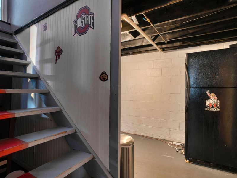 5116 Strawberry Farms Boulevard, Columbus, OH 43230 Photo 48