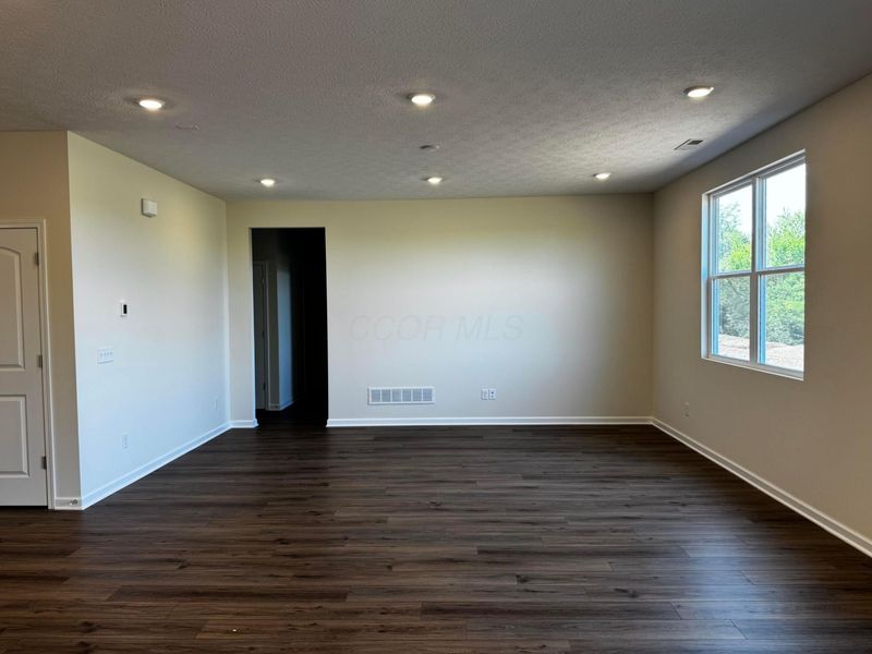 283 Dowler Drive, Unit Lot 302, South Bloomfield, OH 43103 Photo 8