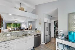 201 Westleton Dr.  photo 4