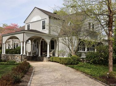 69 Prospect Avenue, Larchmont, NY 10538