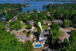 454 Clearview Drive photo 4