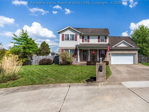 228 Woody Oak Drive, Milton, WV 25541
