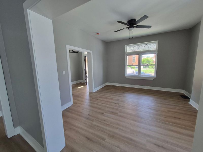 335 E 17th Street, Covington, KY 41014 Photo 6