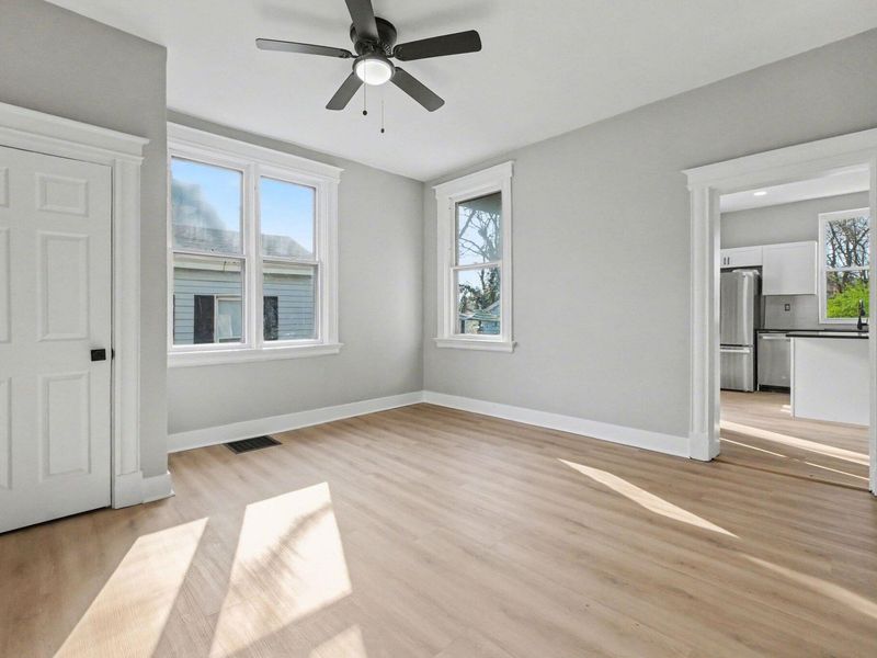 335 E 17th Street, Covington, KY 41014 Photo 8