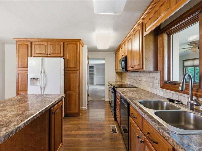 1209 Rose Bower Avenue, Dayton, OH 45429 Photo 14