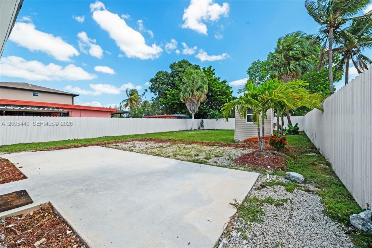 7120 SW 21st St, Miami, FL 33155 Photo