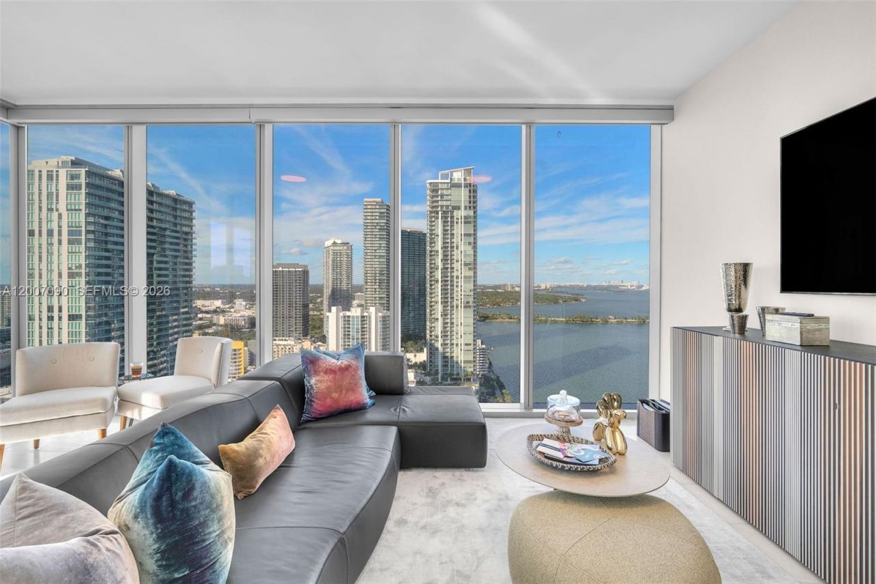 700 NE 26th Ter , Unit 2906, Miami, FL 33137 Photo