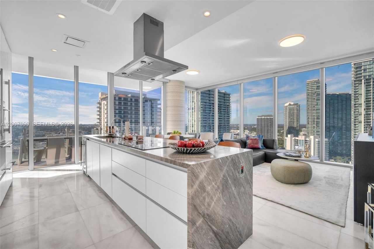 700 NE 26th Ter , Unit 2906, Miami, FL 33137 Photo