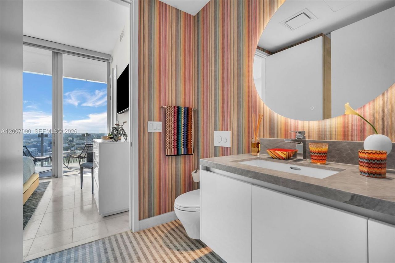 700 NE 26th Ter , Unit 2906, Miami, FL 33137 Photo