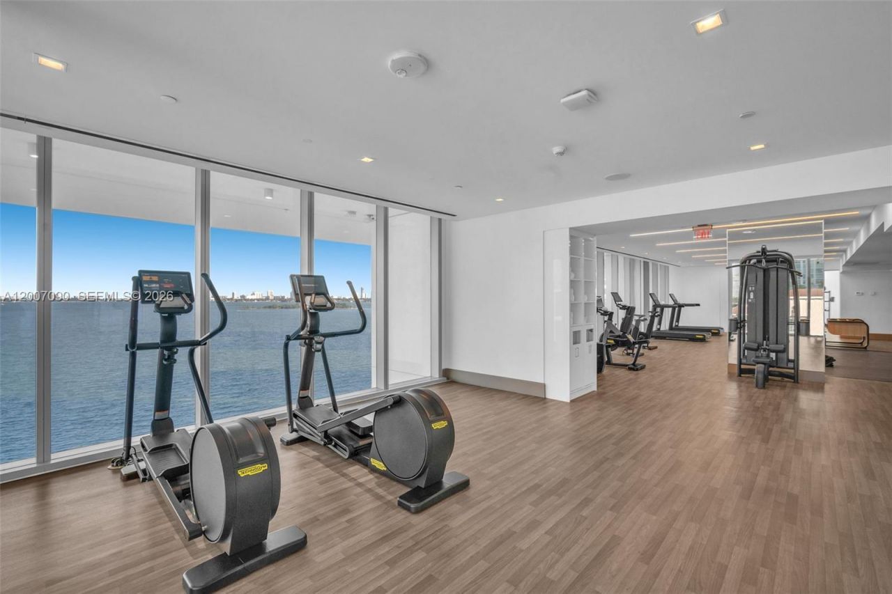 700 NE 26th Ter , Unit 2906, Miami, FL 33137 Photo
