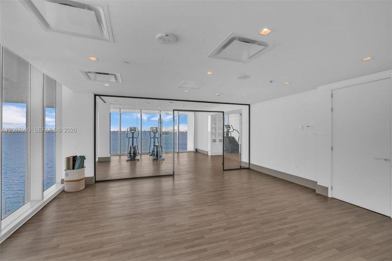 700 NE 26th Ter , Unit 2906, Miami, FL 33137 Photo