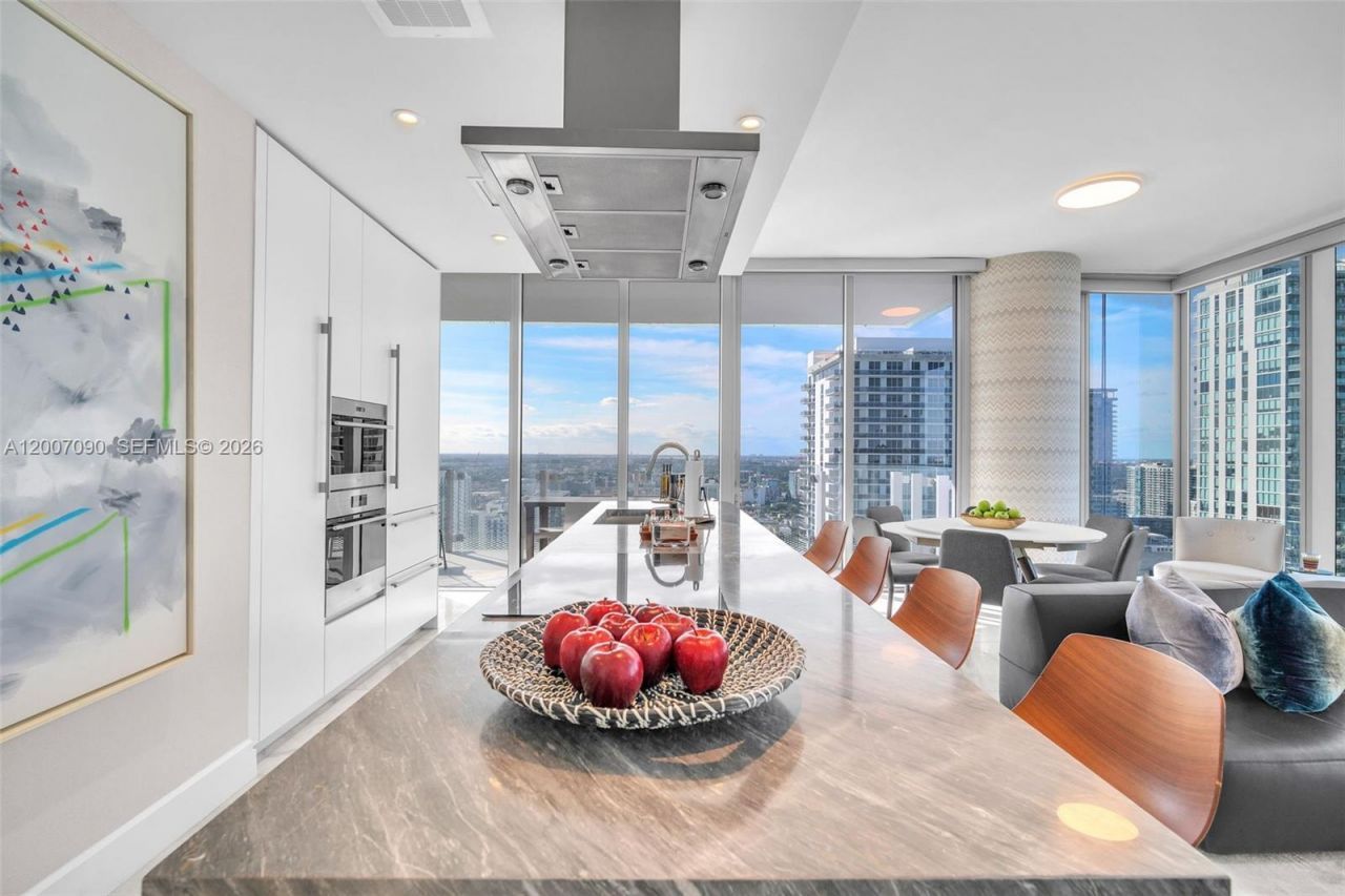700 NE 26th Ter , Unit 2906, Miami, FL 33137 Photo
