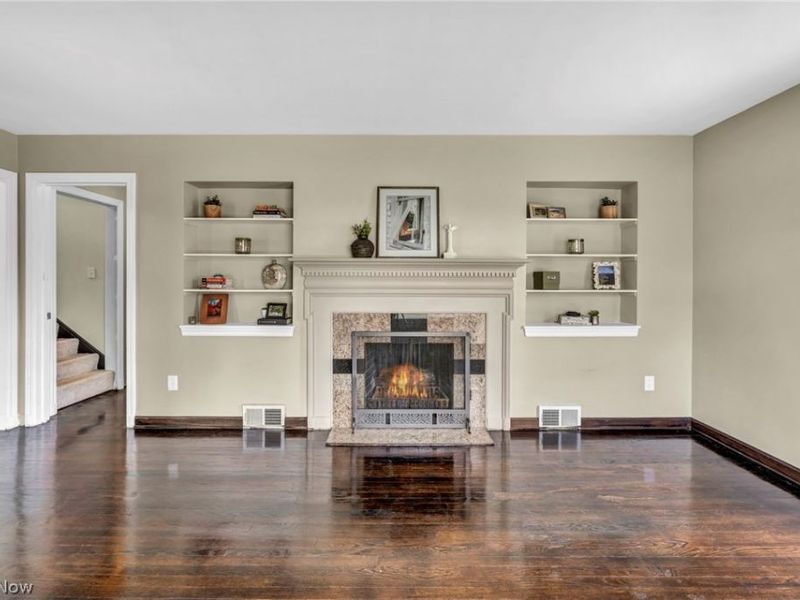 1371 Cranover Road, Lyndhurst, OH 44124 Photo 4