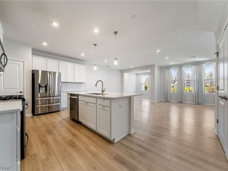 830 S Greenway Drive, Westlake, OH 44145 Photo 10