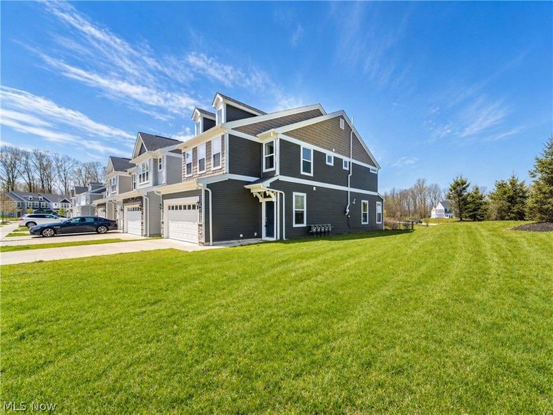 830 S Greenway Drive, Westlake, OH 44145 Photo 4