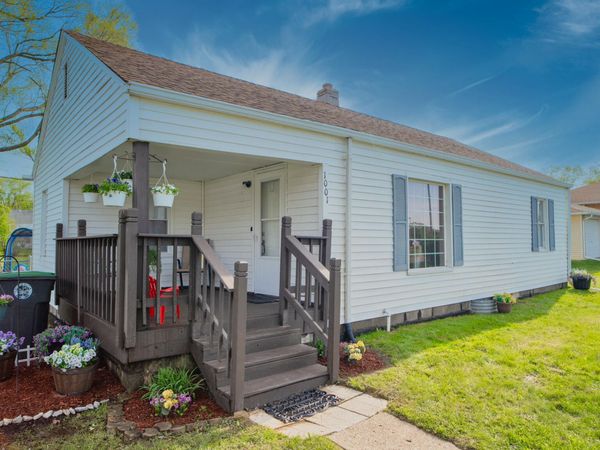 1001 W 38th Avenue , Hobart, IN 46342