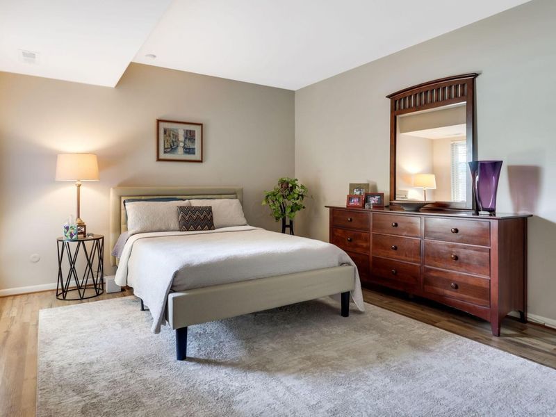 1126 N Merrimar Circle, Unit # C, Columbus, OH 43220 Photo 15