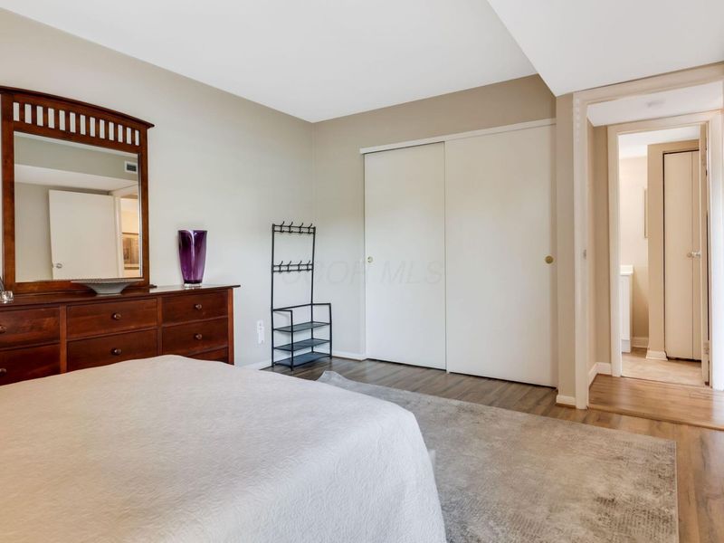 1126 N Merrimar Circle, Unit # C, Columbus, OH 43220 Photo 16