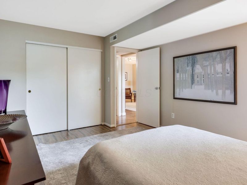 1126 N Merrimar Circle, Unit # C, Columbus, OH 43220 Photo 17