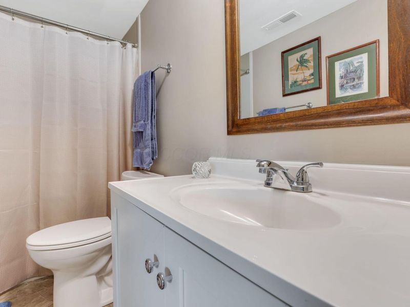 1126 N Merrimar Circle, Unit # C, Columbus, OH 43220 Photo 20