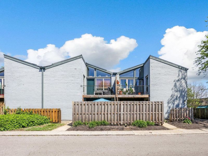 1126 N Merrimar Circle, Unit # C, Columbus, OH 43220 Photo 22