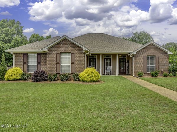 2002 Cross Creek Cove, Brandon, MS 39042