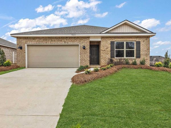 5011 Fox Glen Drive, Jackson, MS 39212