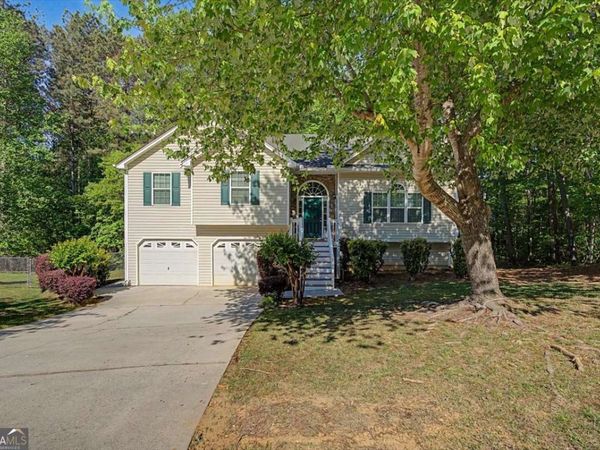 68 Leann Trace, Dallas, GA 30132