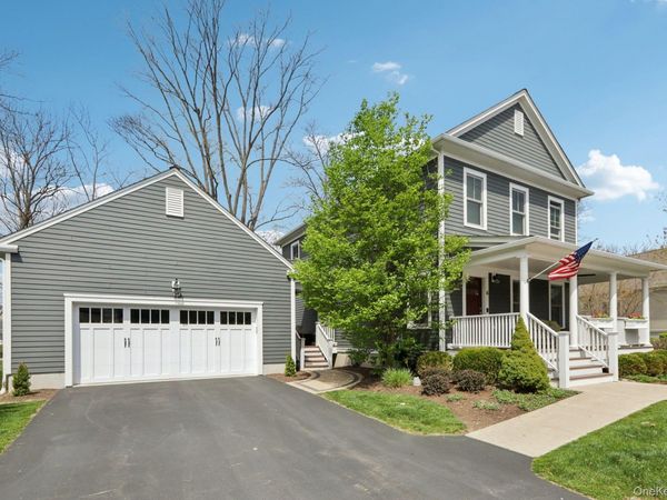 6 Cowdrey Street , Warwick, NY 10990