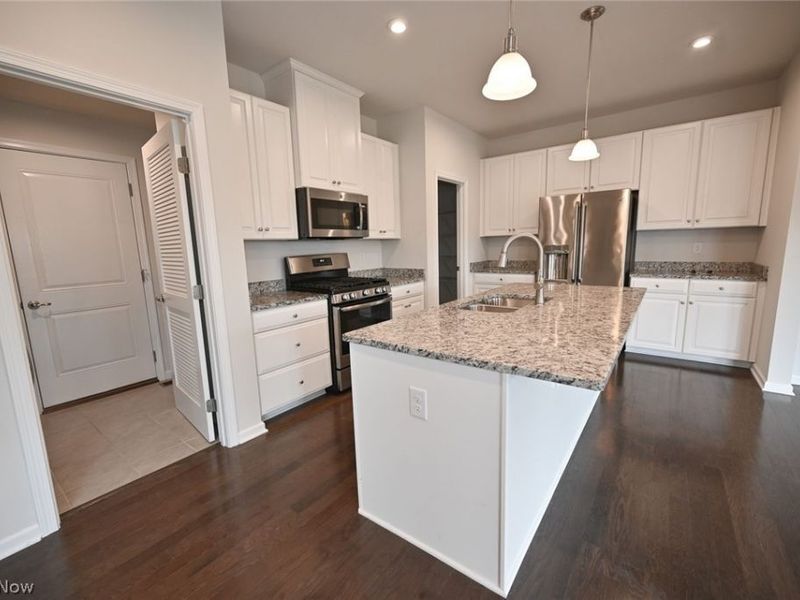 8768 Mavis Trail, Streetsboro, OH 44241 Photo 13