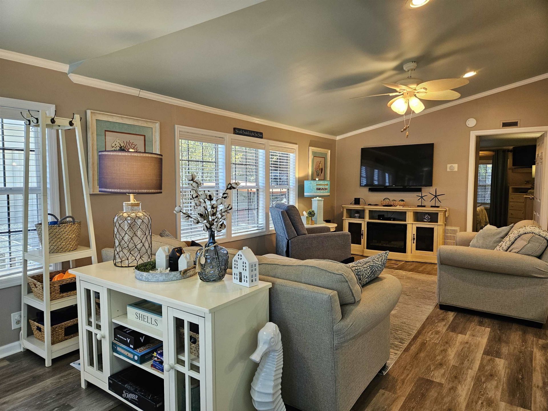 295 Sanddollar Dr.  Photo 5