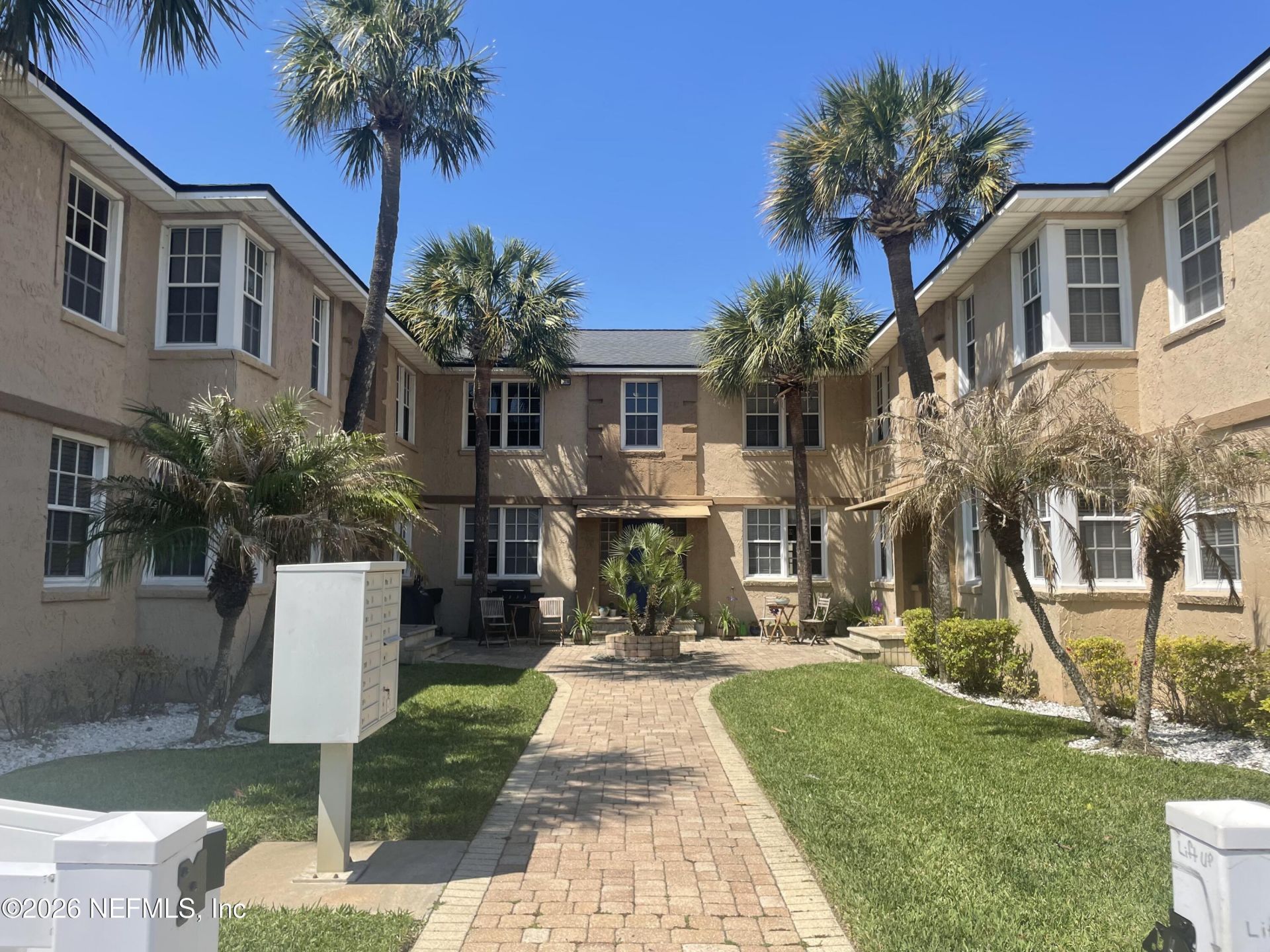 319 1st Avenue N, Unit 1-A, Jacksonville Beach, FL 32250 Main Photo
