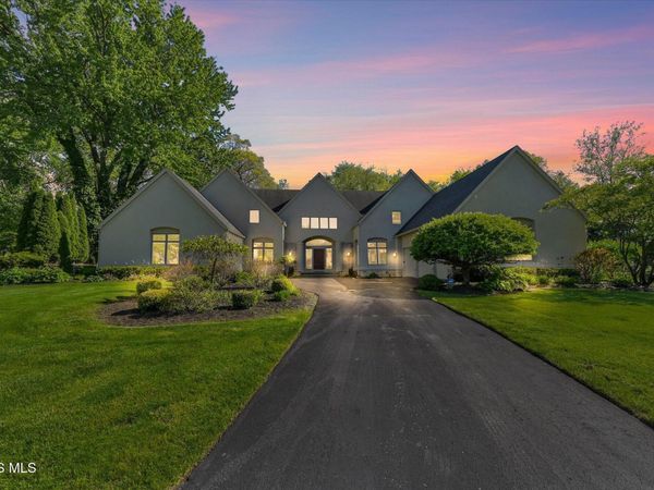 7303 Copperwood Lane, Sylvania, OH 43560